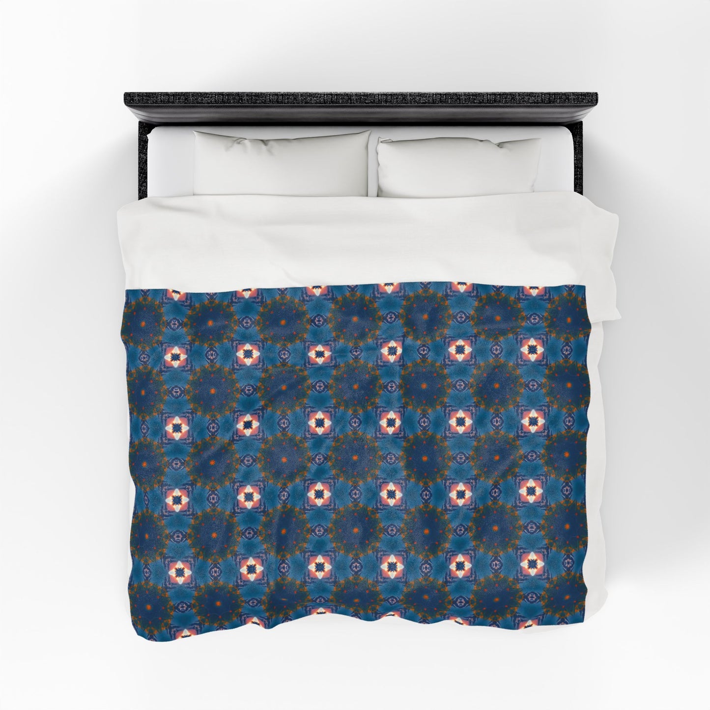 Velveteen Plush Blanket — Blue Kaleidoscope Pattern Cosy Throw