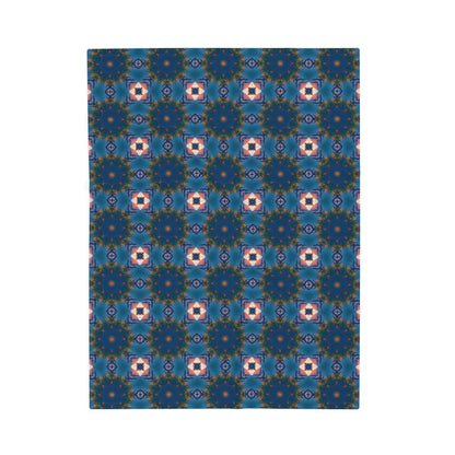 Velveteen Plush Blanket — Blue Kaleidoscope Pattern Cosy Throw